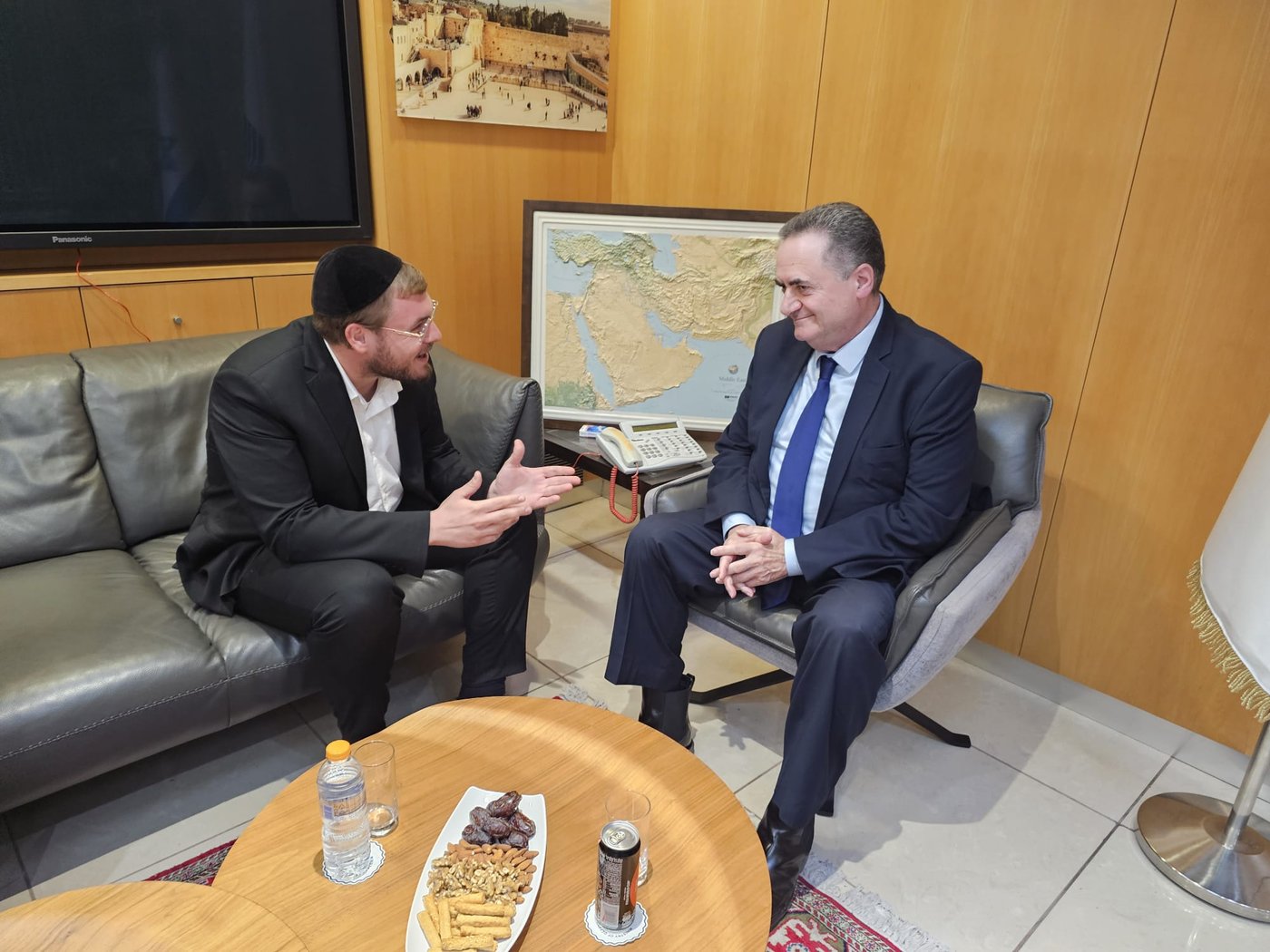 הרב שזעם על הביטאון | 'זיידל'ע' עם כל התמונות, הנייעס והחשיפות של השבוע