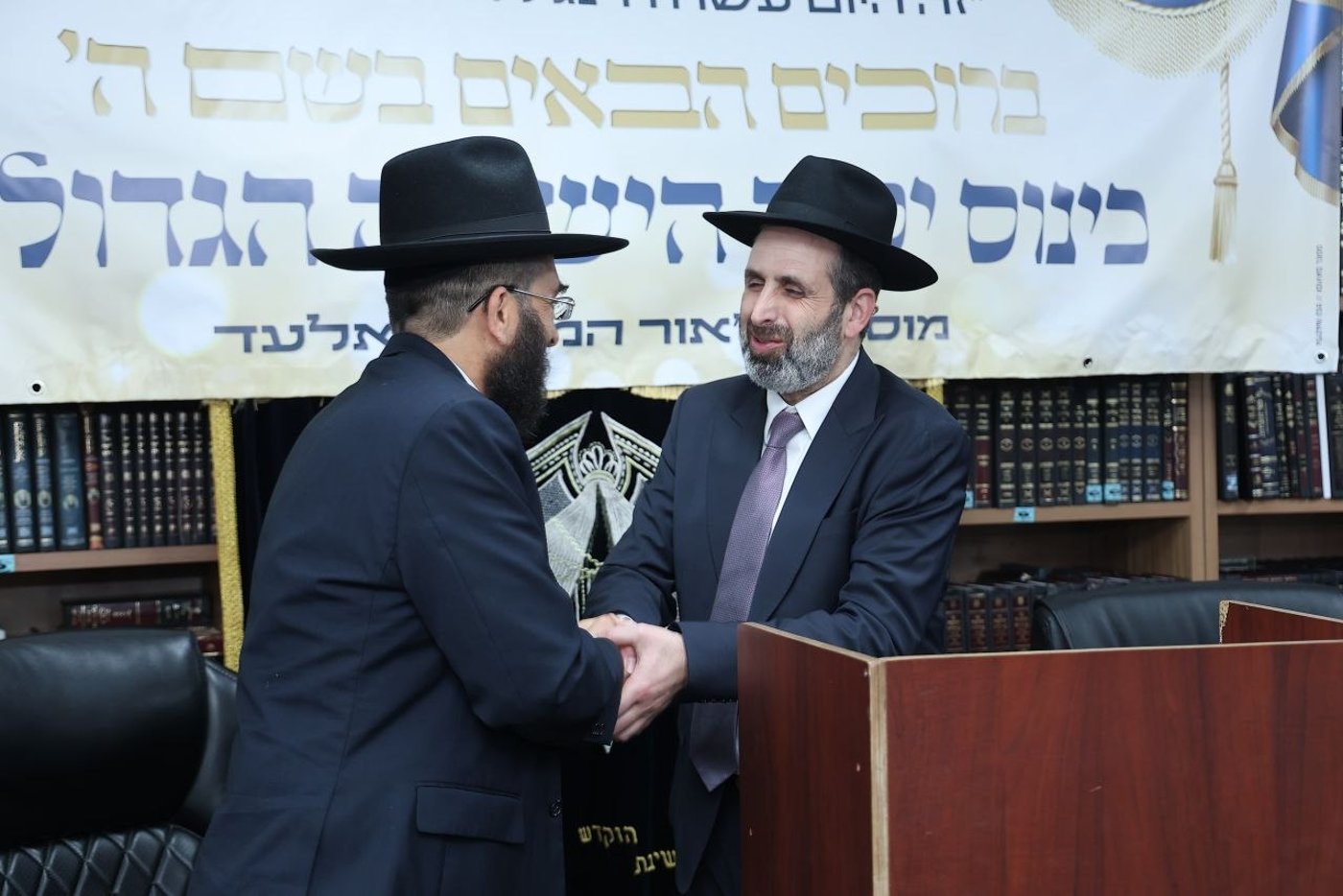 הרב שזעם על הביטאון | 'זיידל'ע' עם כל התמונות, הנייעס והחשיפות של השבוע