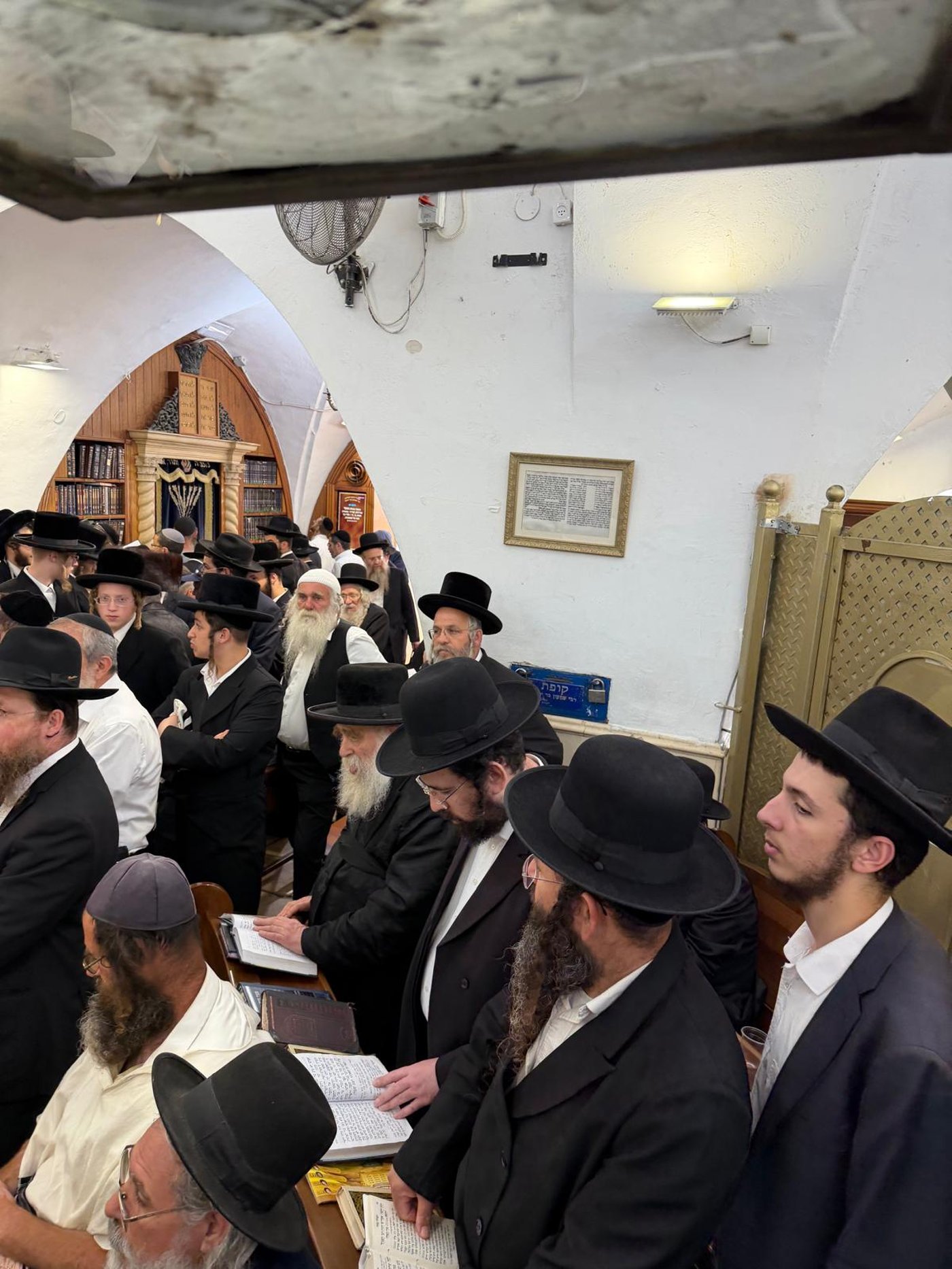 גאב"ד מאקאווא במירון