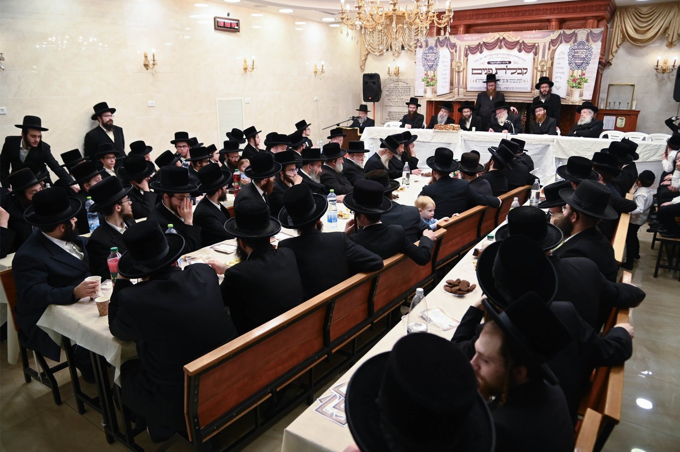 הרה"צ רבי יצחק טווערסקי בביקור בארץ