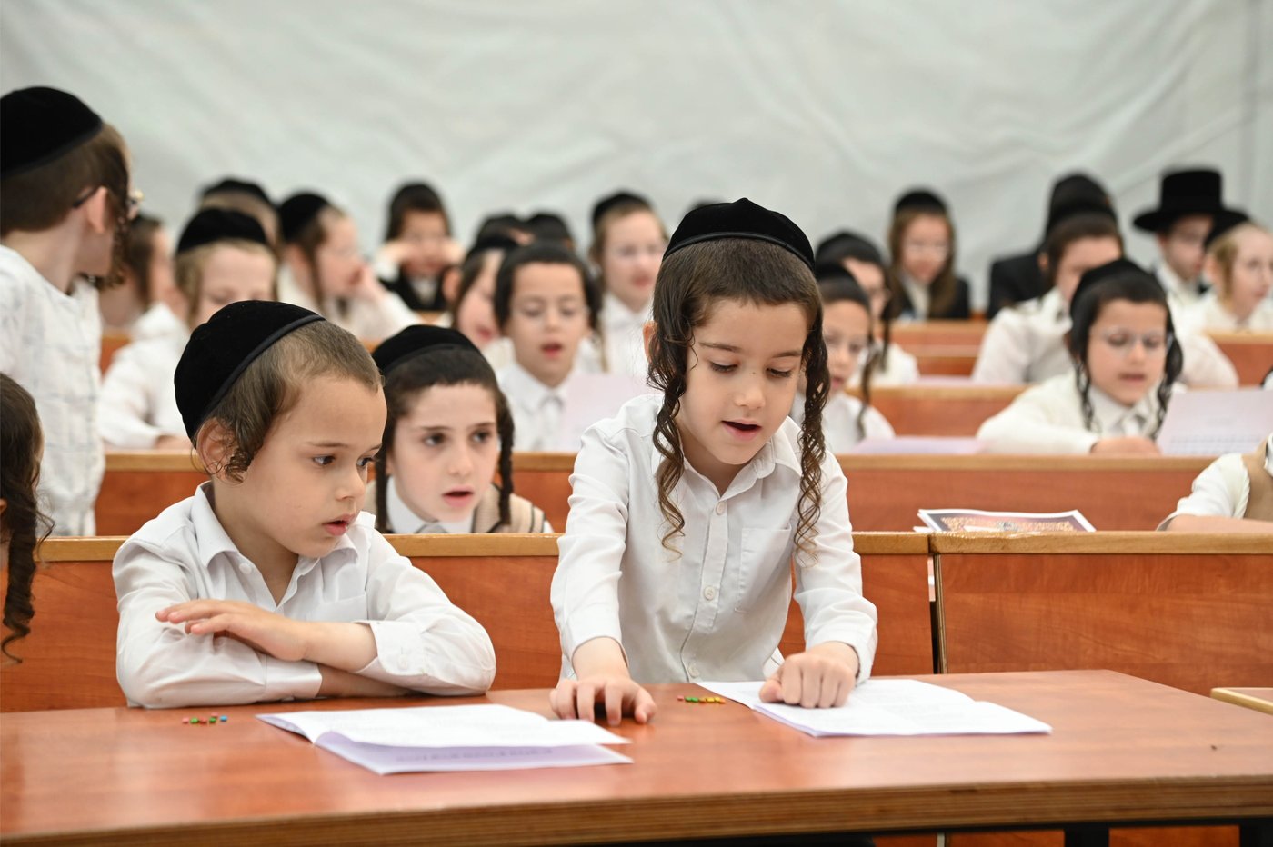 הרה"צ רבי יצחק טווערסקי בביקור בארץ