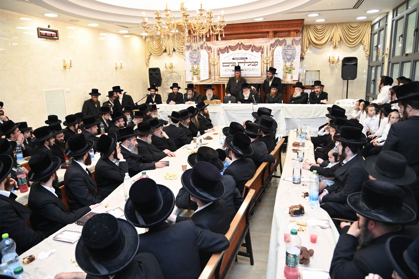 הרה"צ רבי יצחק טווערסקי בביקור בארץ