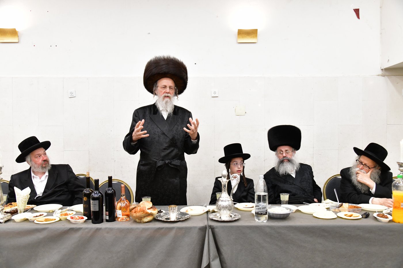 בר מצוה לנכד האדמו"ר מביאלה ישרי לב 