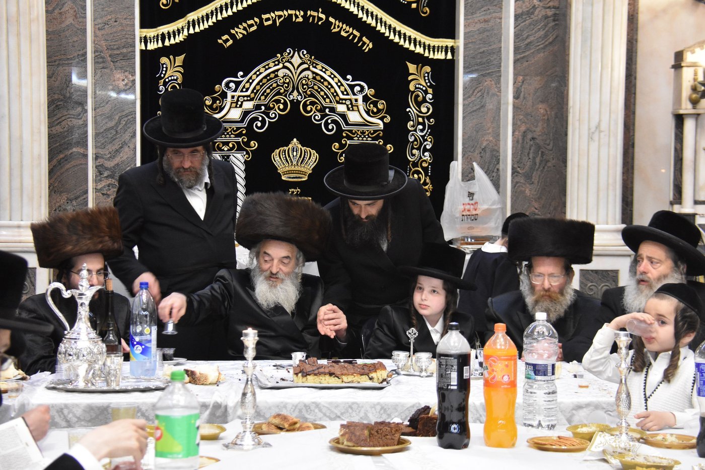 שמחת בר המצווה לנכד האדמו"ר מלעלוב