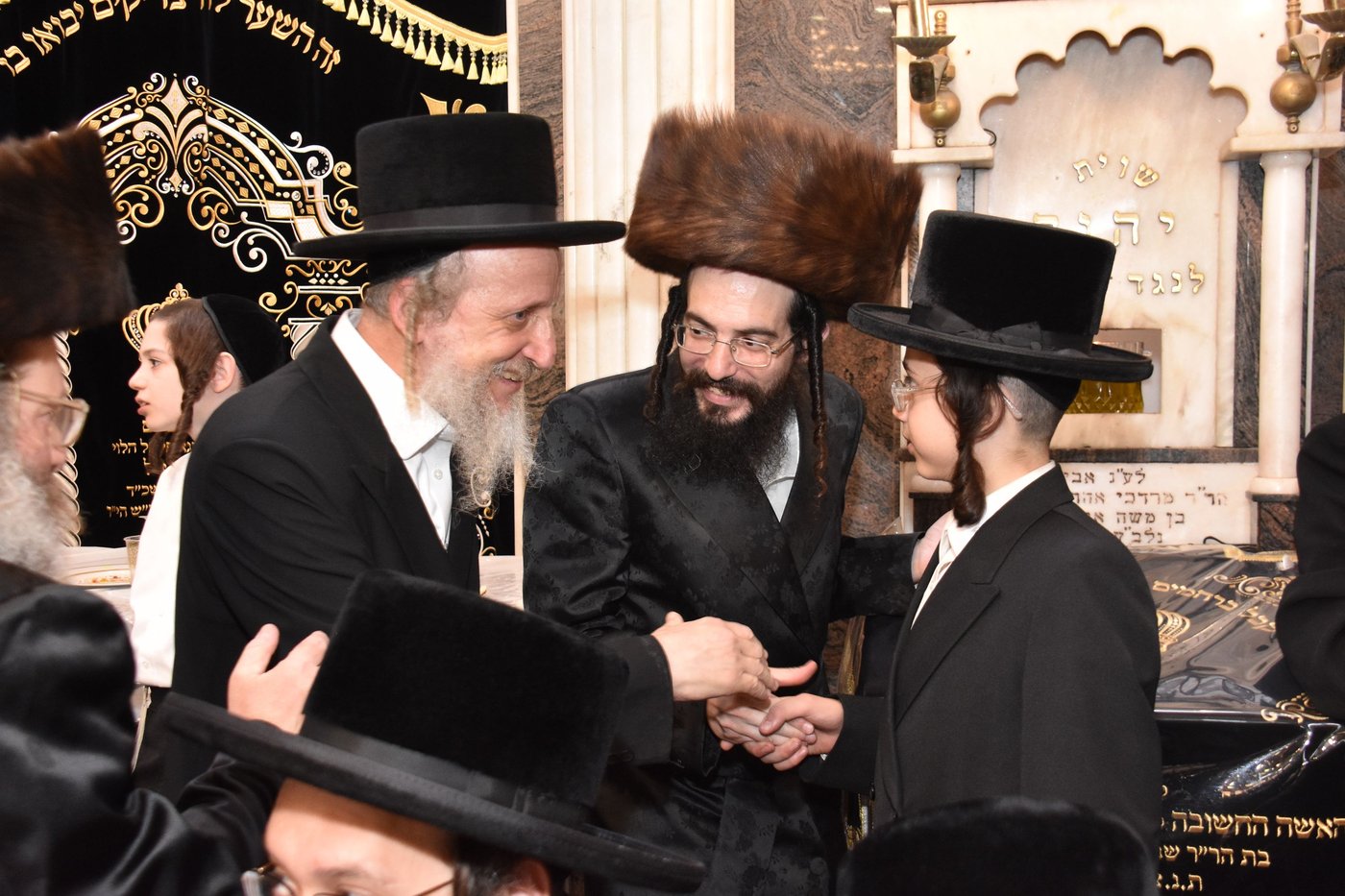 שמחת בר המצווה לנכד האדמו"ר מלעלוב