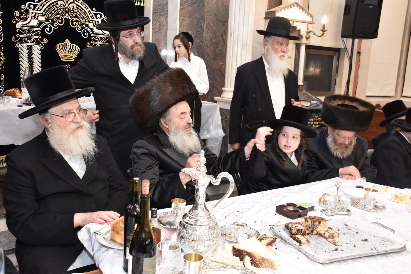 שמחת בר המצווה לנכד האדמו"ר מלעלוב