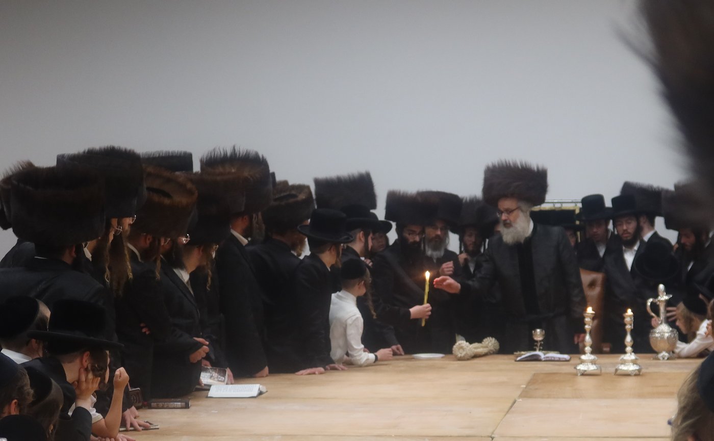 האדמו"ר מויז'ניץ בית שמש בעמנואל