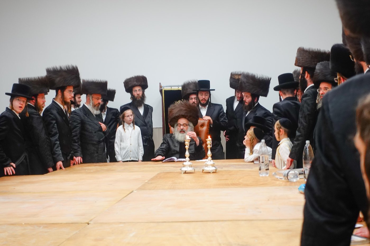 האדמו"ר מויז'ניץ בית שמש בעמנואל