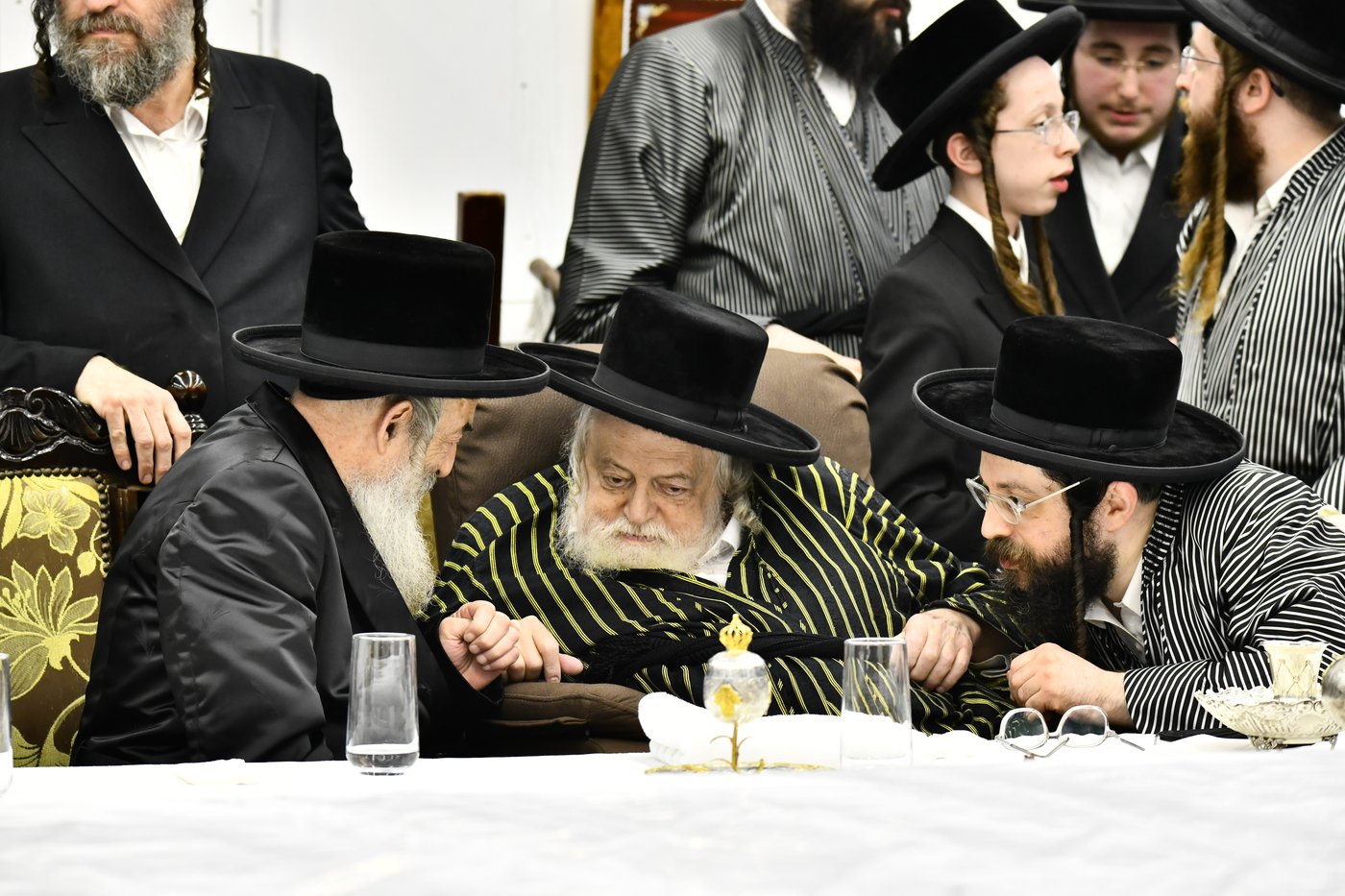 שמחת בית תולדות אברהם יצחק - לעלוב 