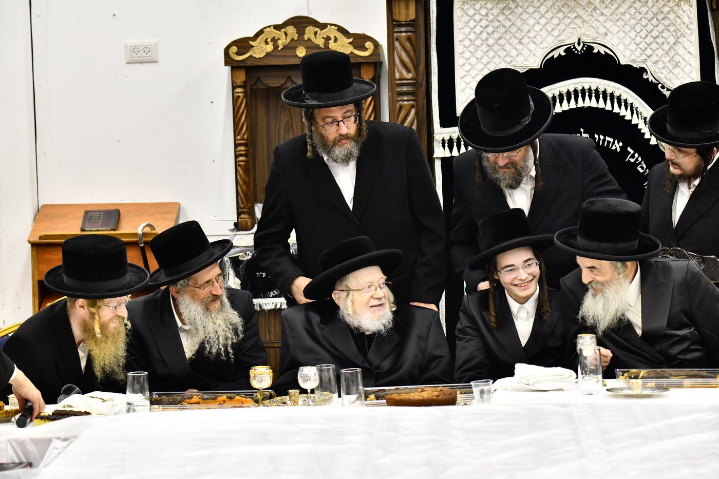 שמחת בית תולדות אברהם יצחק - לעלוב 