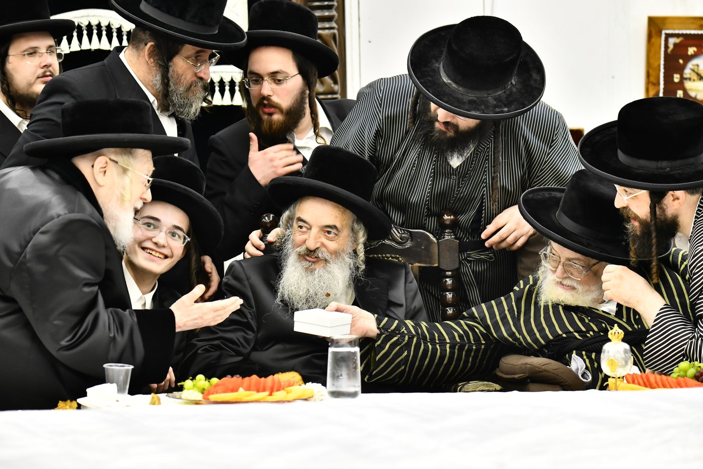 שמחת בית תולדות אברהם יצחק - לעלוב 
