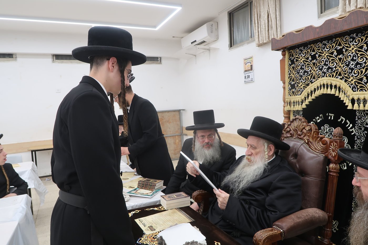 יא"צ של הגרא"מ רוטנר זצ"ל אצל חתנו האדמו"ר מטשארנאביל
