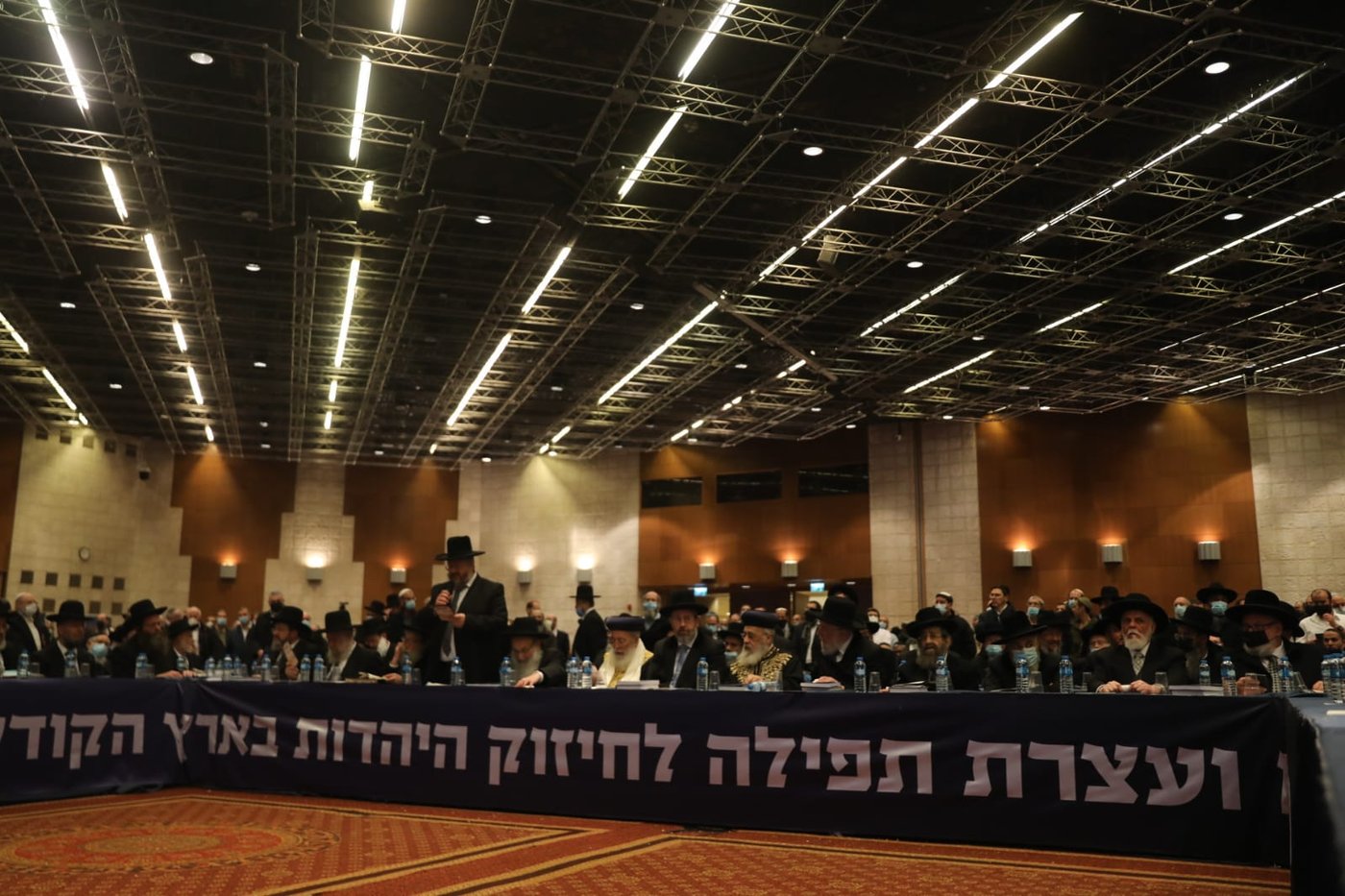 העצרת הגדולה במעמד אלף רבנים באדר תשפ"ו נגד הרפורמות שהוביל מתן כהנא