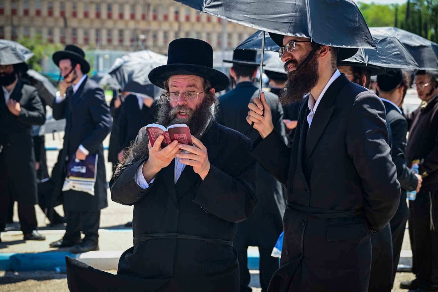 הפגנה מול לשכת הגיוס בתל השומר