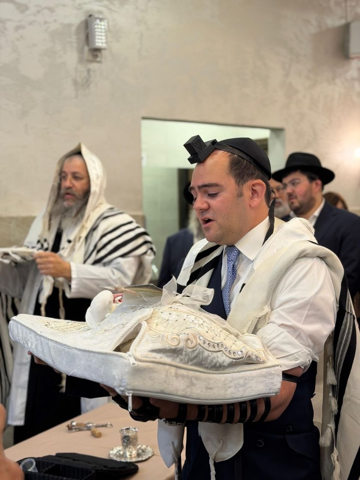 'קדיש' על הסנאטור | 'זיידל'ע' עם כל הנייעס והחשיפות של השבוע