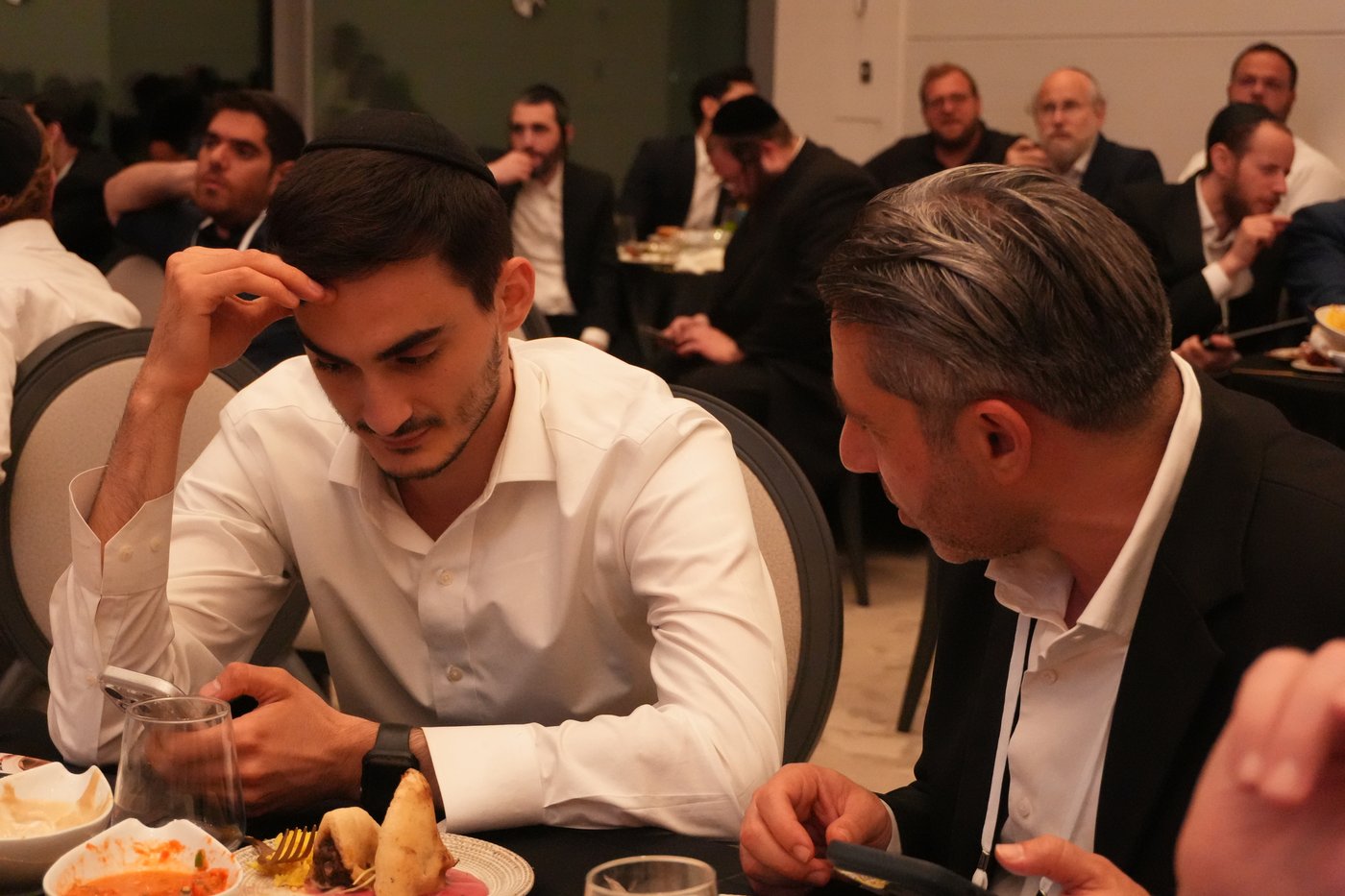 'קדיש' על הסנאטור | 'זיידל'ע' עם כל הנייעס והחשיפות של השבוע