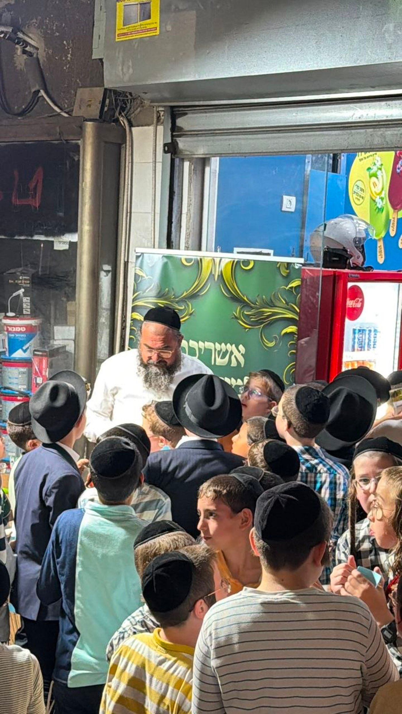 'קדיש' על הסנאטור | 'זיידל'ע' עם כל הנייעס והחשיפות של השבוע