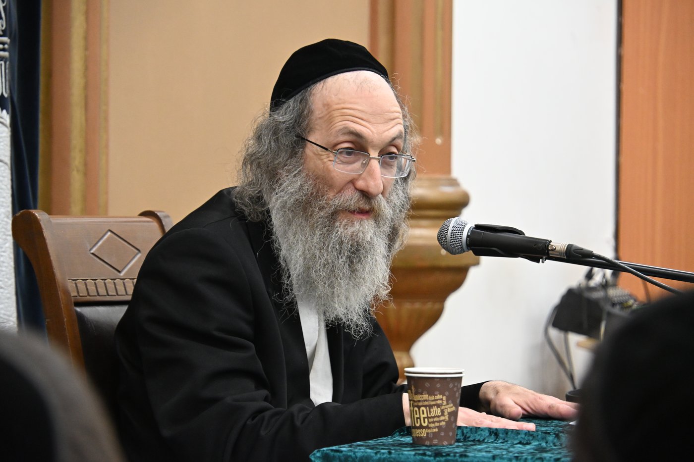 רבי אלימלך בידרמן בישיבת רנה של תורה בכרמיאל
