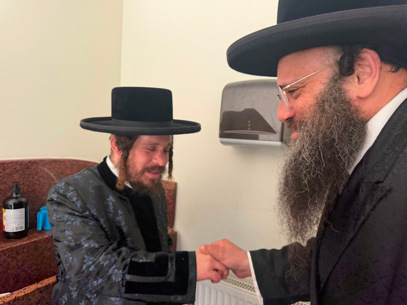 האדמו"ר מקרעטשניף כפר עטה במסע תשעת הימים