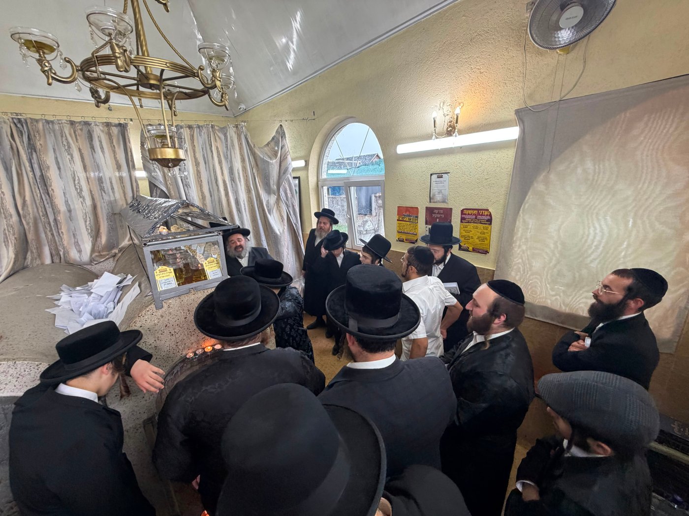 האדמו"ר מקרעטשניף כפר עטה במסע תשעת הימים