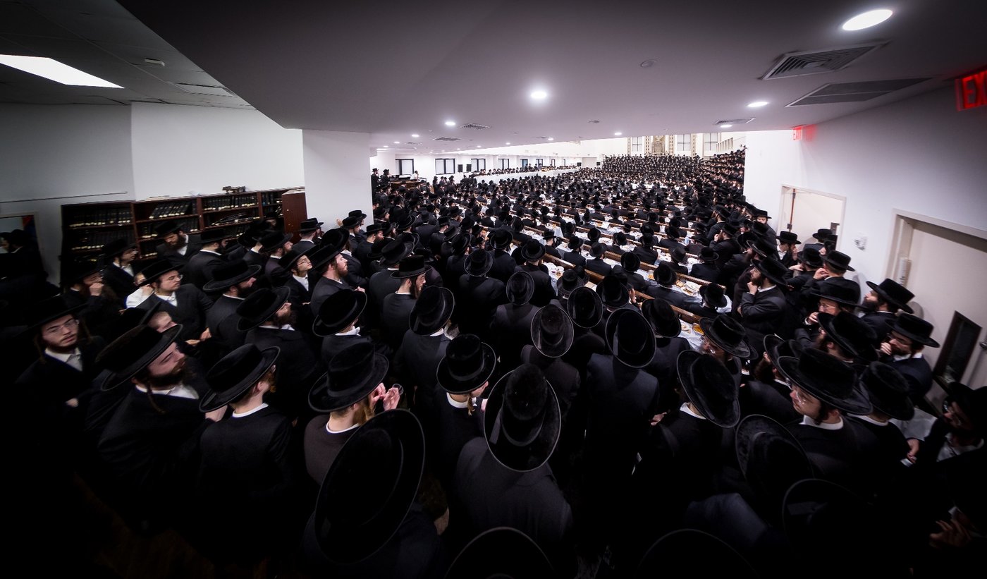 הילולא קדישא בבאבוב 45