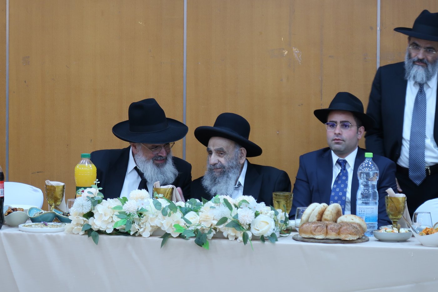 שמחת אירוסי נכד הגר"מ צדקה