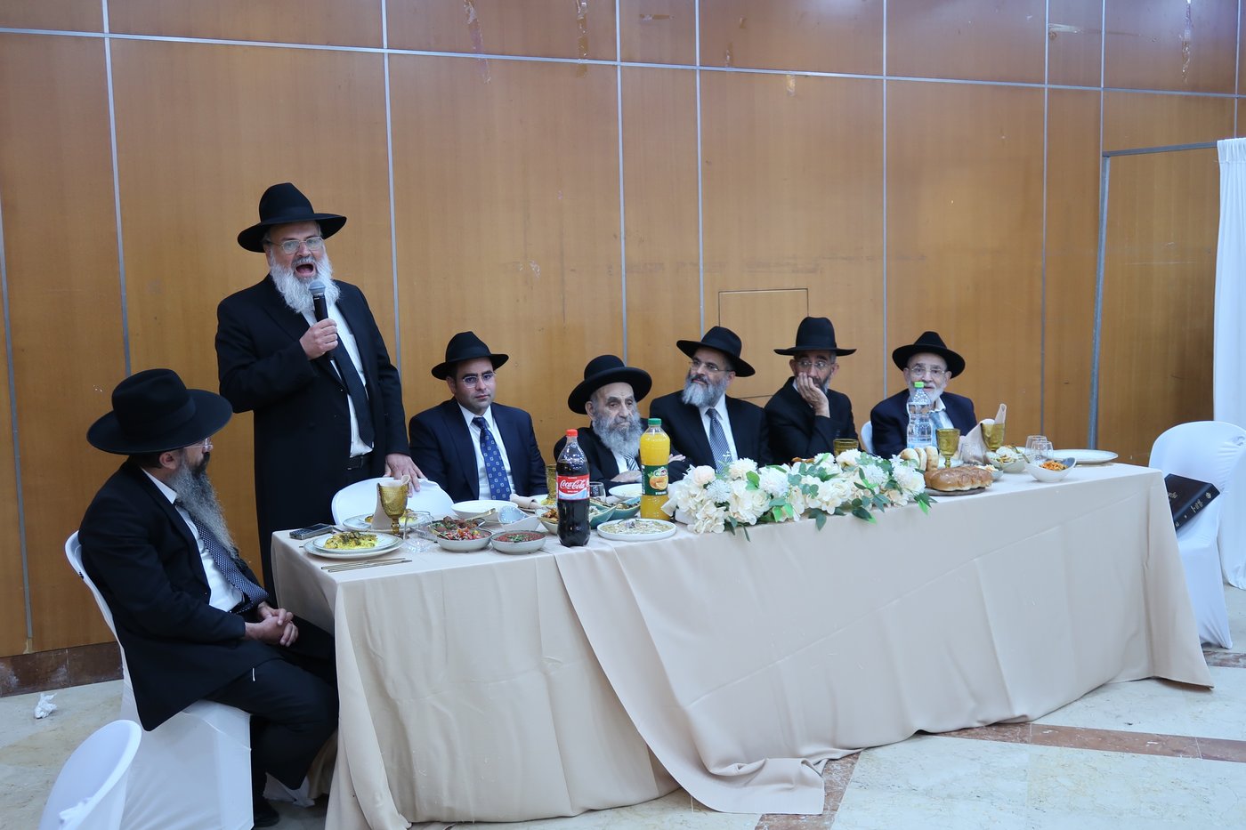 שמחת אירוסי נכד הגר"מ צדקה