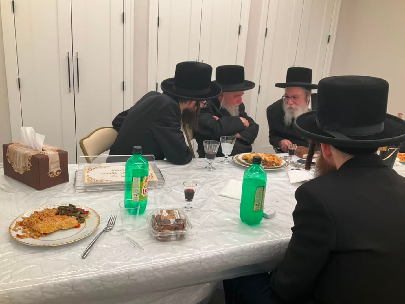הגה"צ רבי יצחק משה ארלנגר בקריית יואל