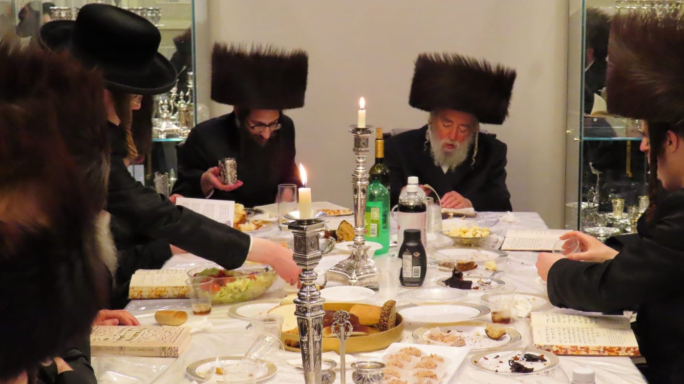 הגה"צ רבי יצחק משה ארלנגר בקריית יואל