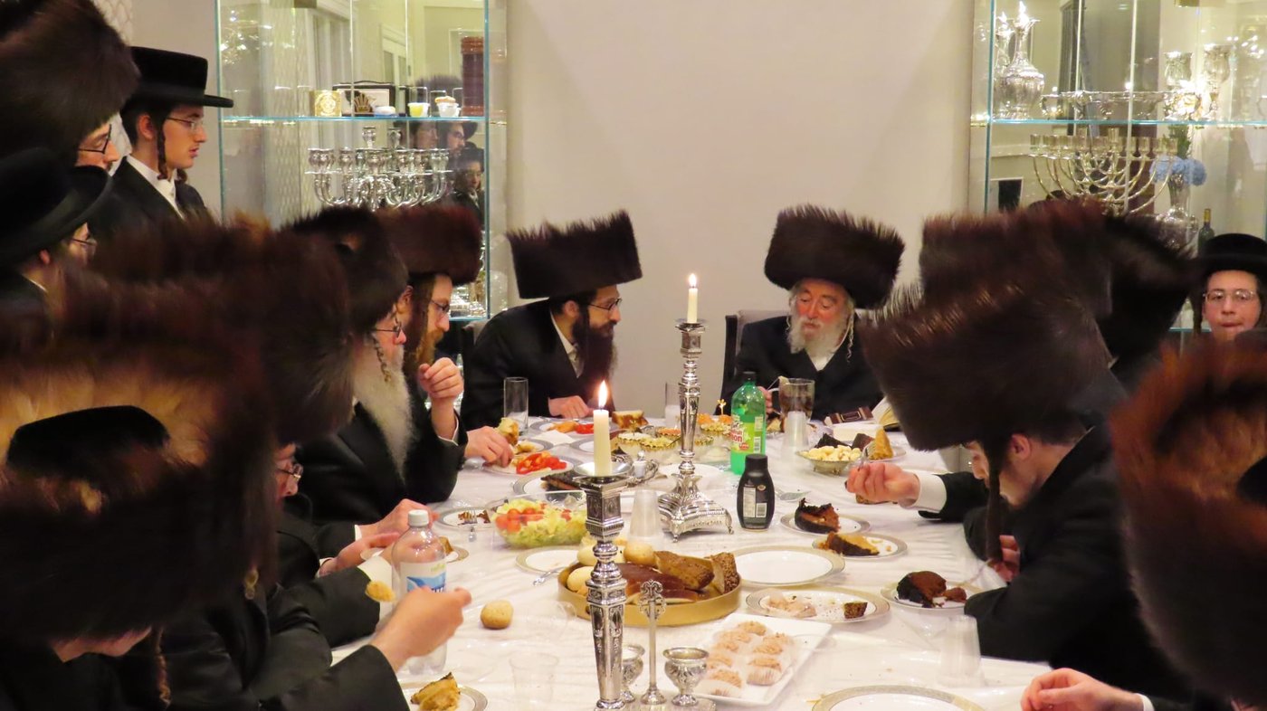 הגה"צ רבי יצחק משה ארלנגר בקריית יואל