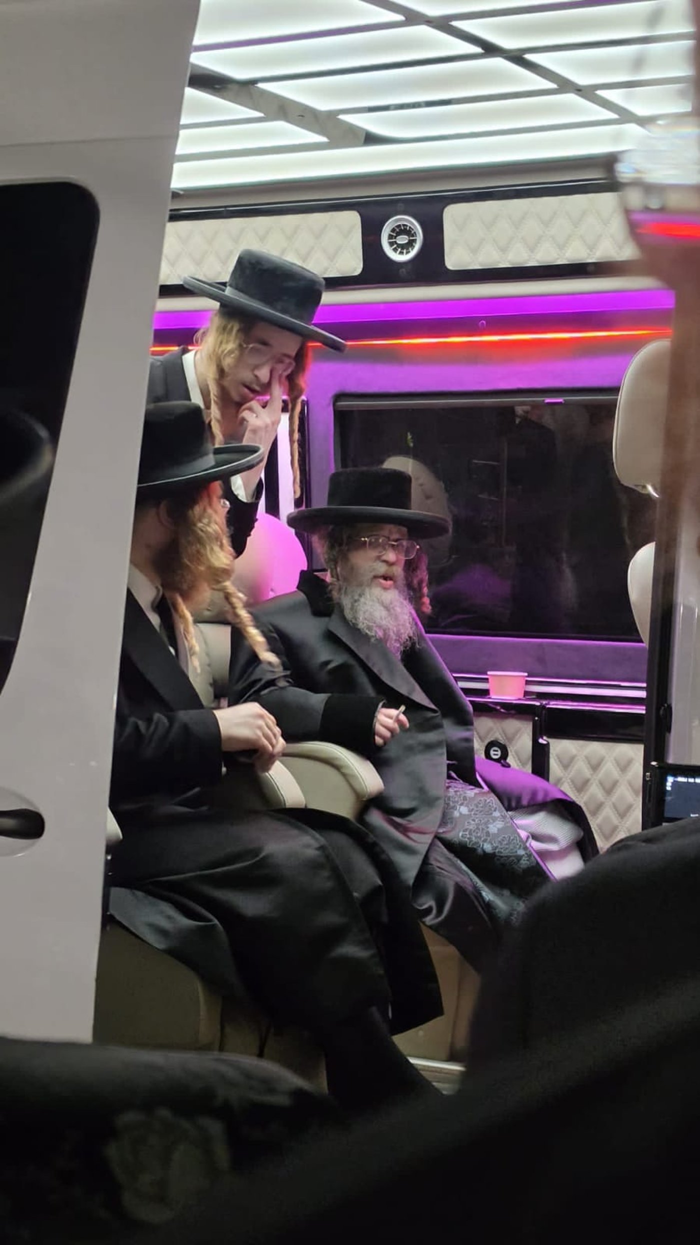 האדמו"ר מקרעטשניף סיגעט במסע תשעת הימים