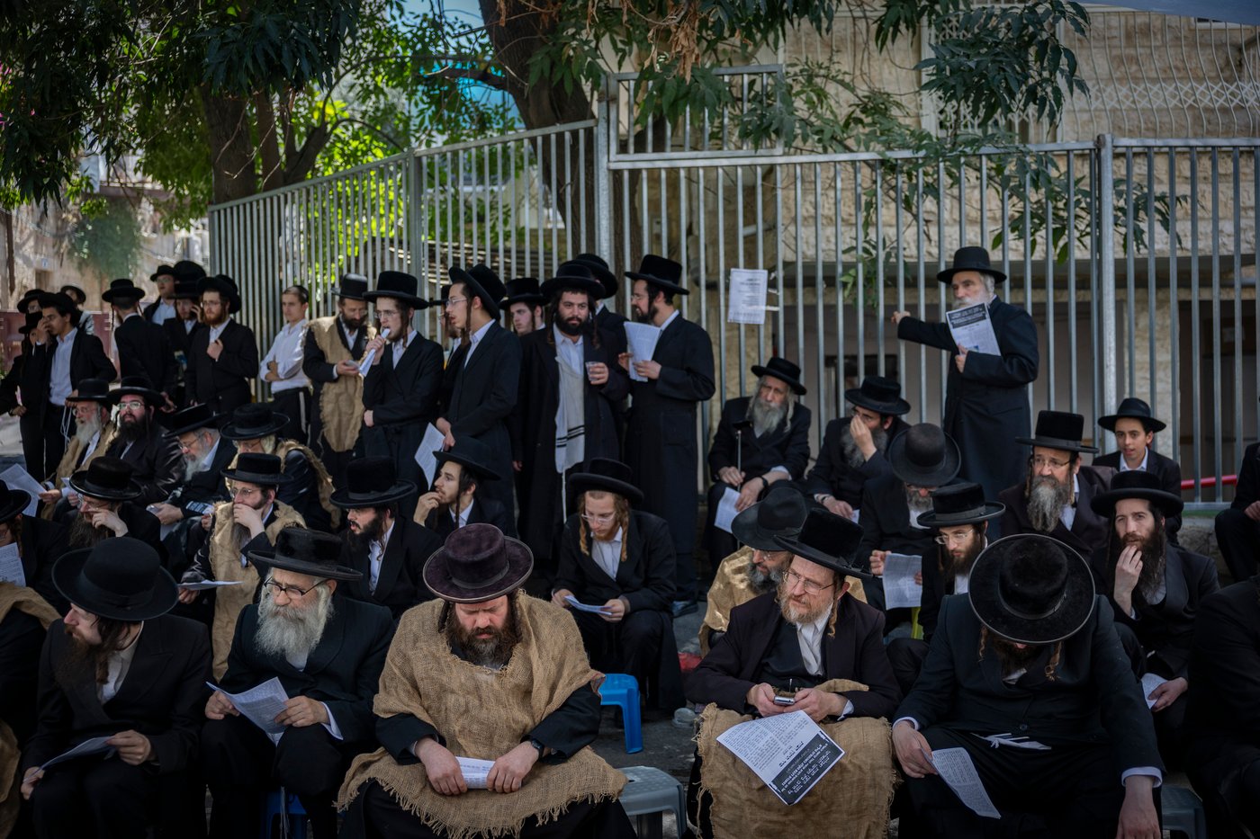 הפגנה בשק ואפר נגד רכבת הקלה בירושלים