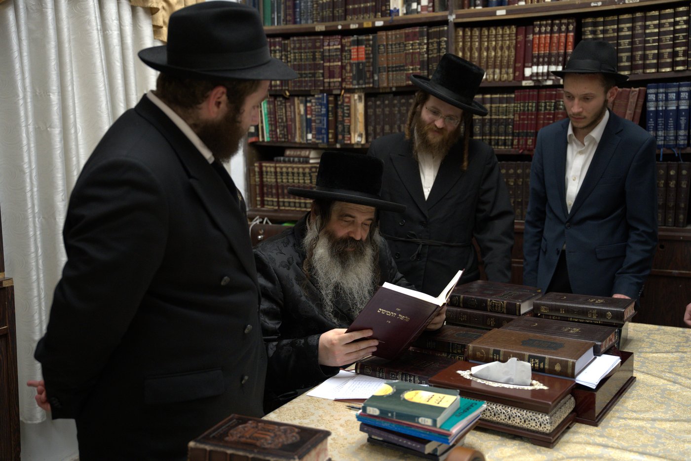תלמידי תומכי תמימים בבתי גדולי ישראל
