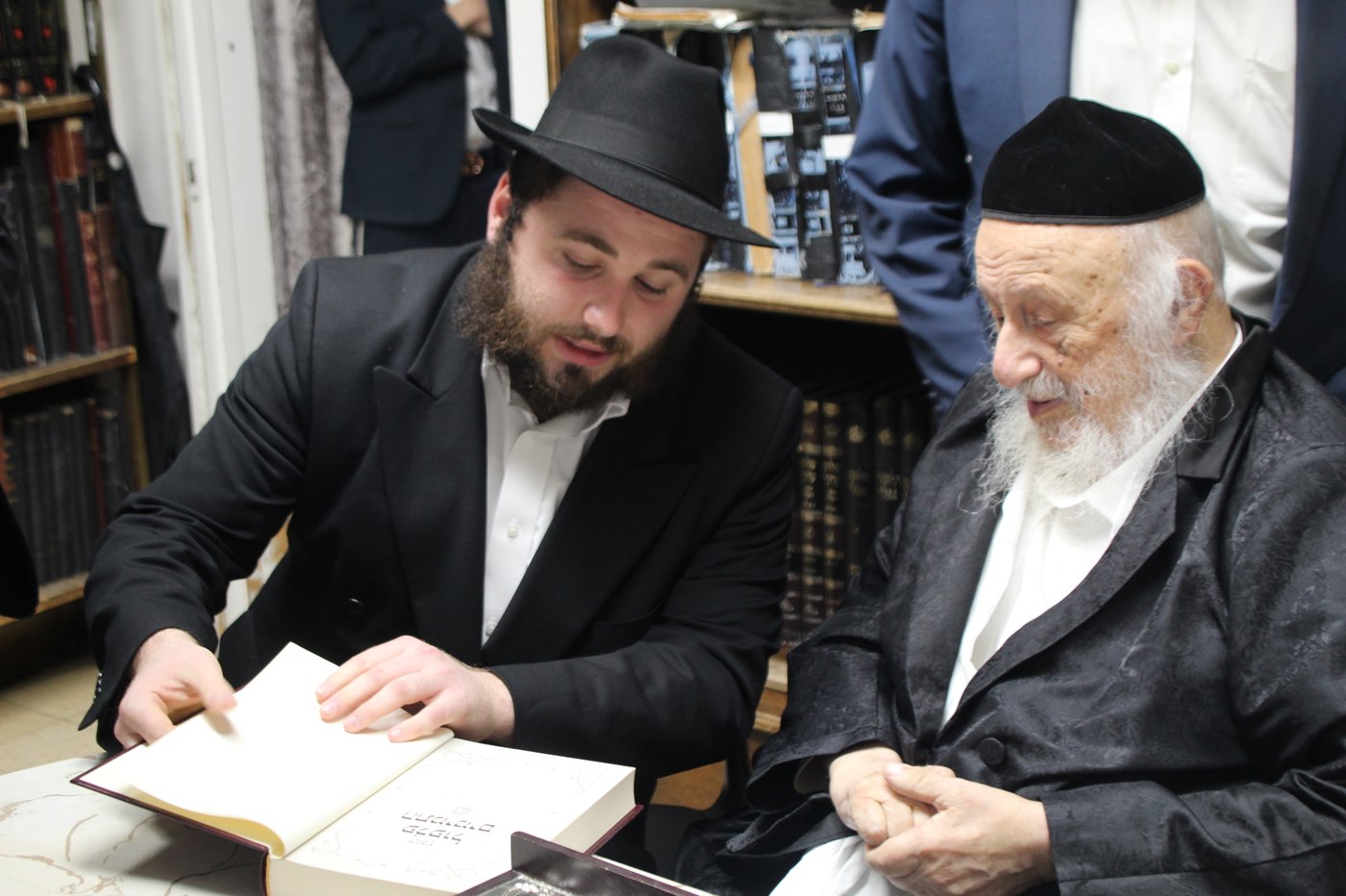 תלמידי תומכי תמימים בבתי גדולי ישראל