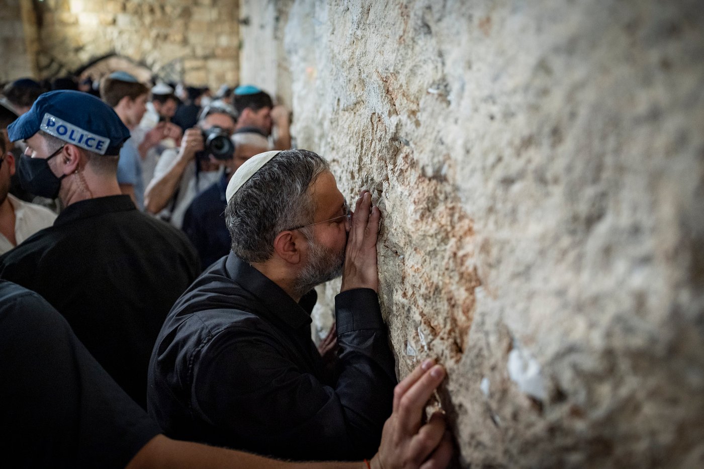 ליל תשעה באב בכותל המערבי