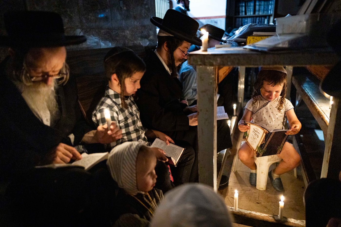 ליל תשעה באב בשכונת 'מאה שערים'