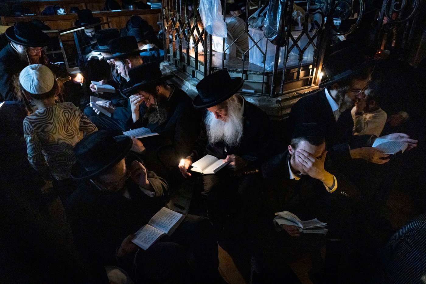 ליל תשעה באב בשכונת 'מאה שערים'