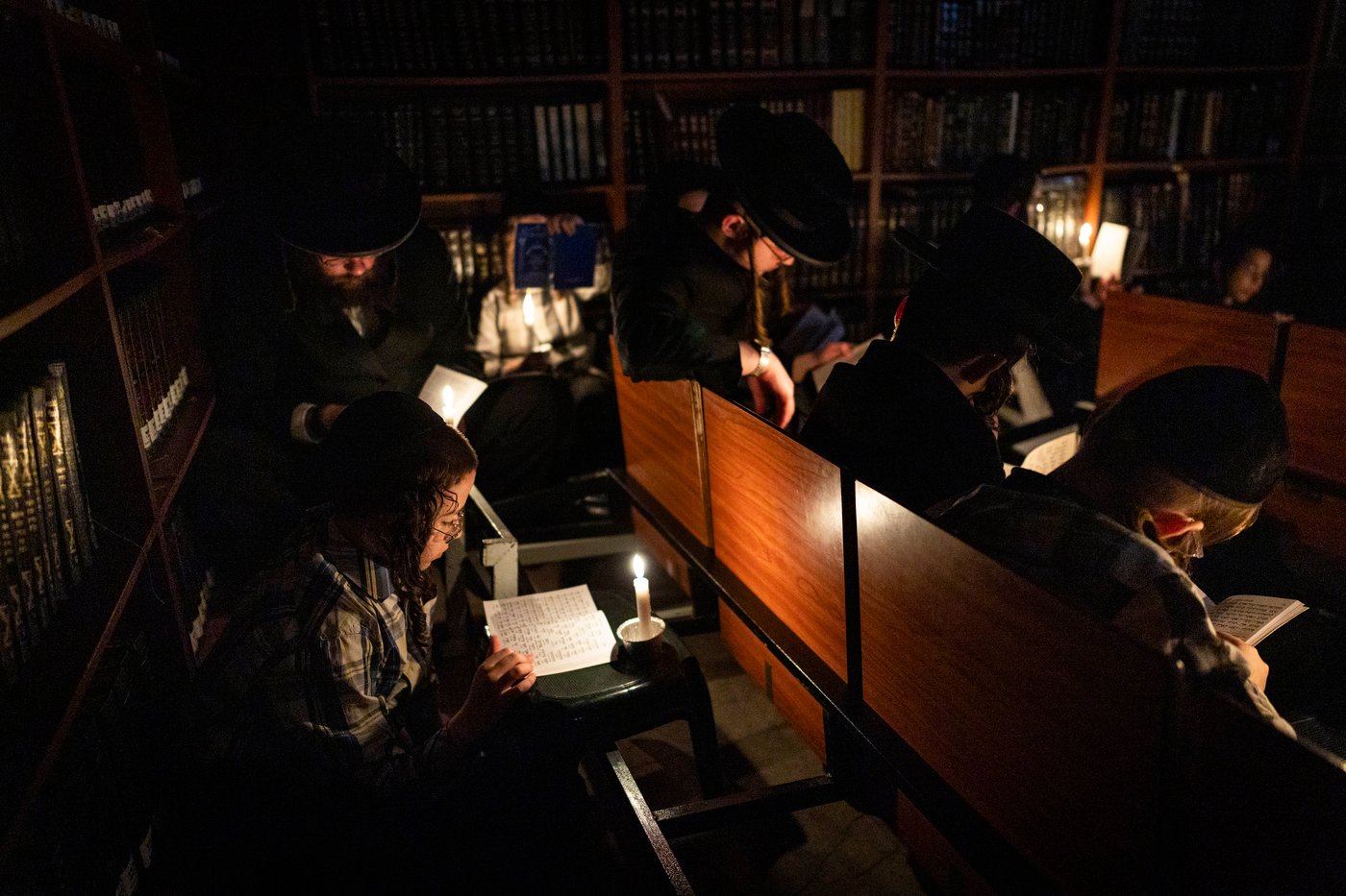 ליל תשעה באב בשכונת 'מאה שערים'