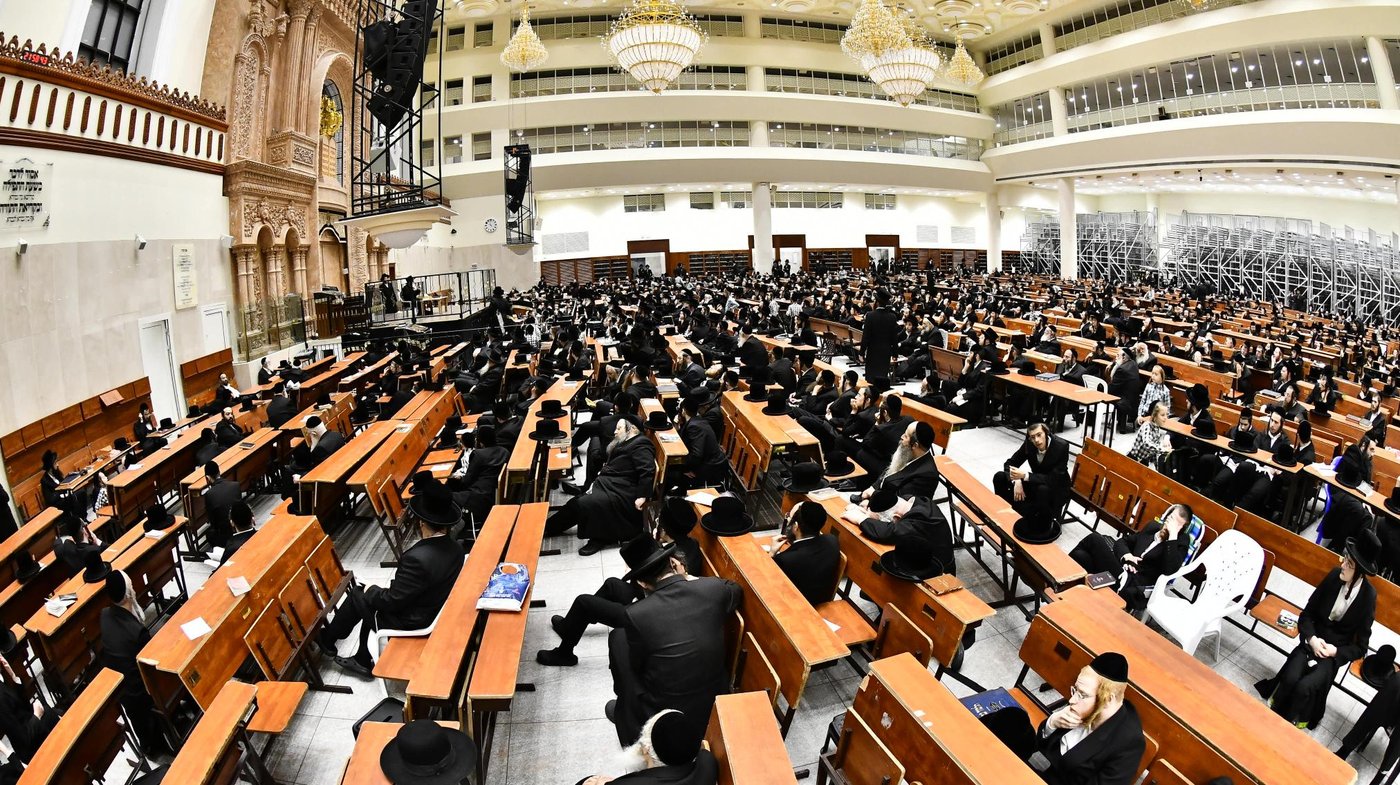 הגה"צ רבי אהרן טוסיג בליל תשעה באב