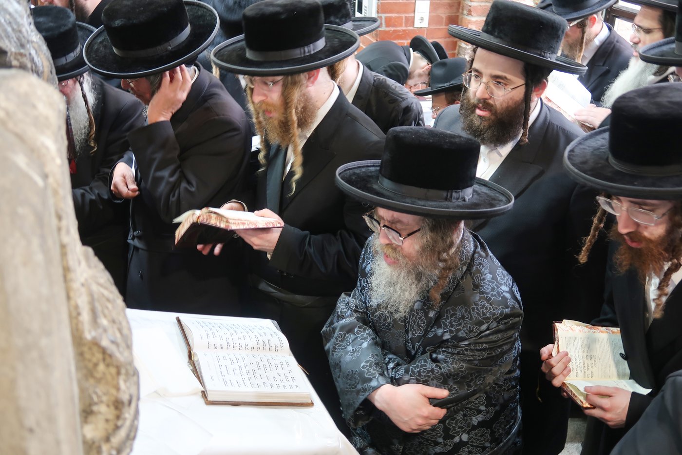 מסע הקודש של האדמו"ר מקרעטשניף סיגעט לאירופה