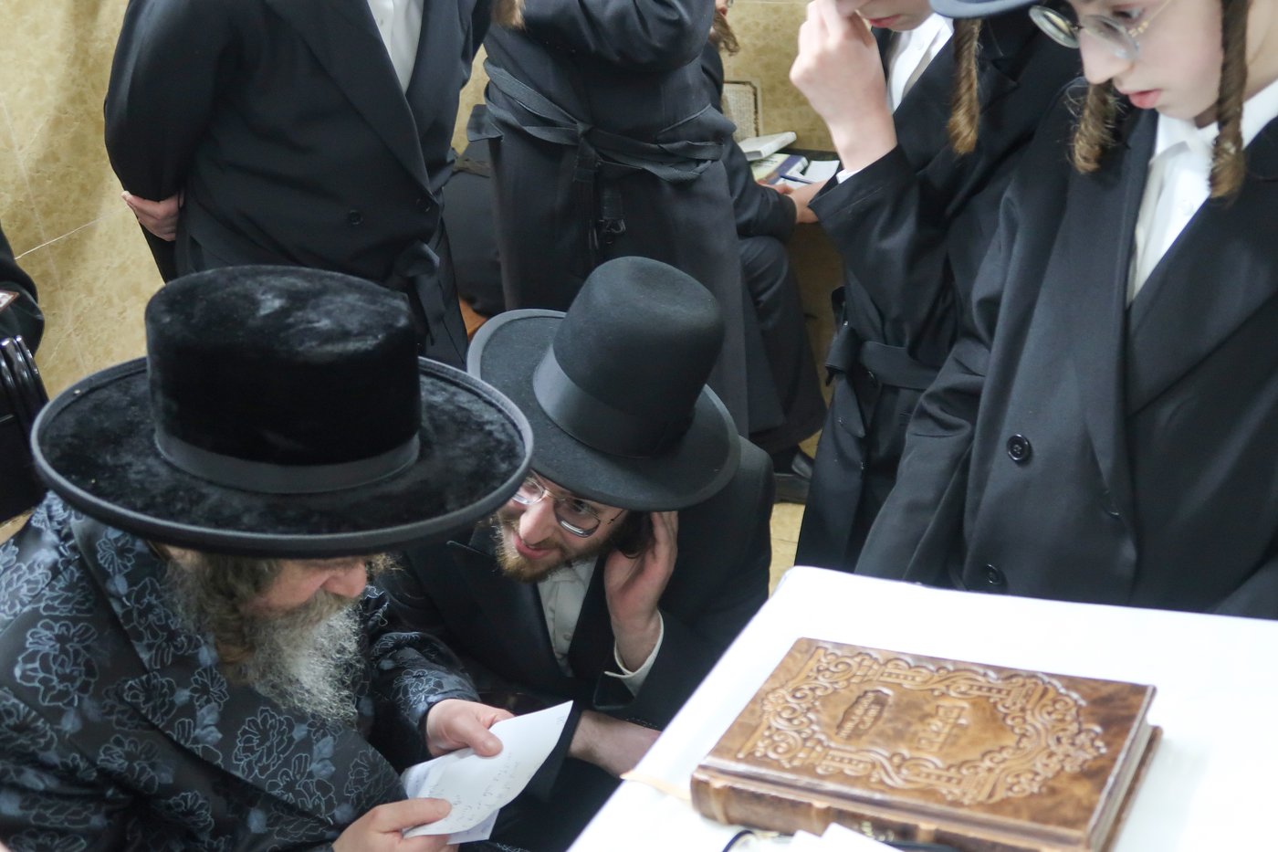 מסע הקודש של האדמו"ר מקרעטשניף סיגעט לאירופה