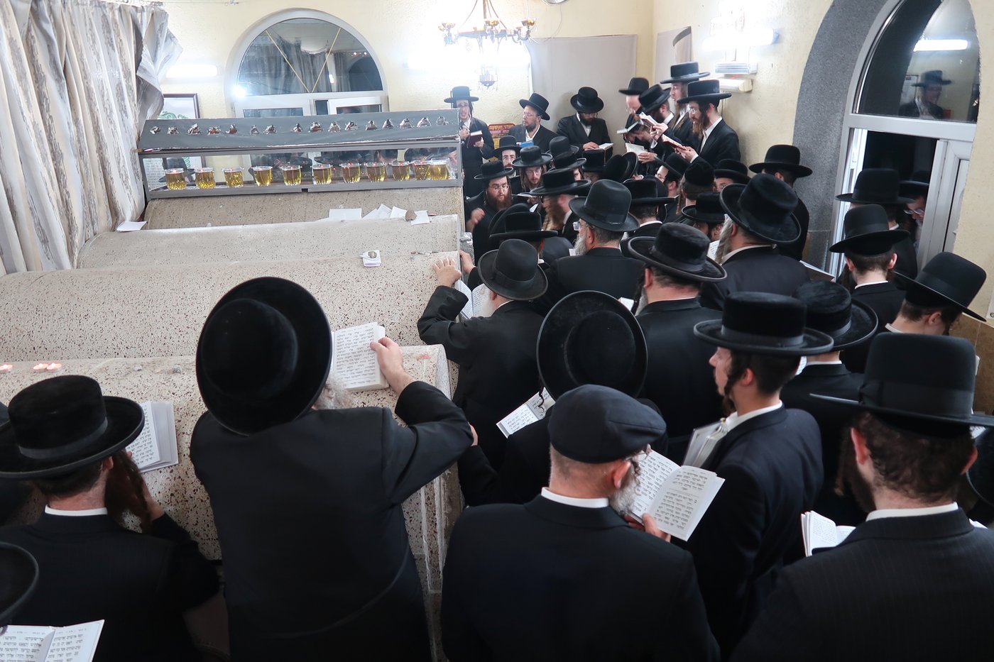 מסע הקודש של האדמו"ר מקרעטשניף סיגעט לאירופה