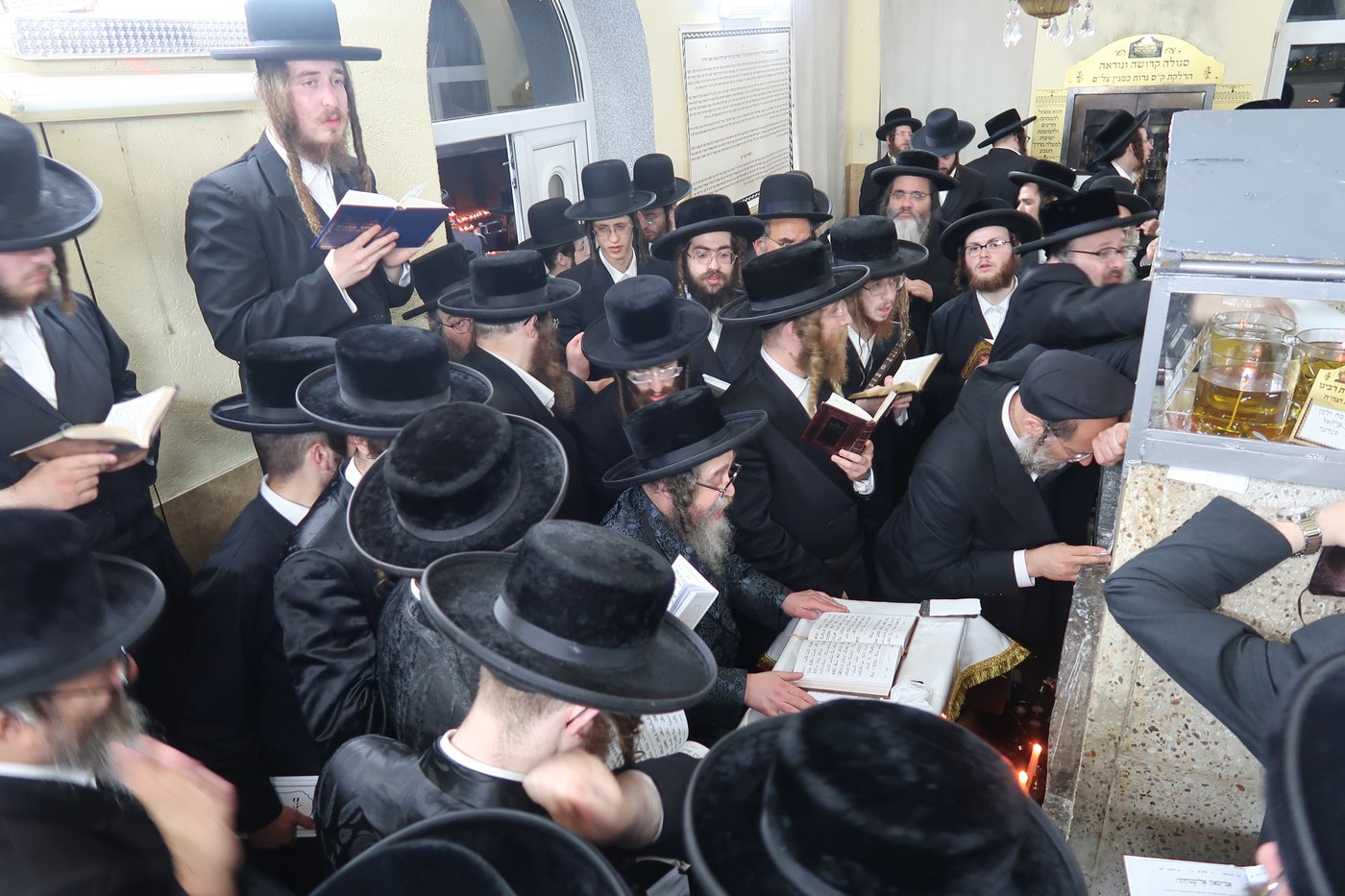 מסע הקודש של האדמו"ר מקרעטשניף סיגעט לאירופה