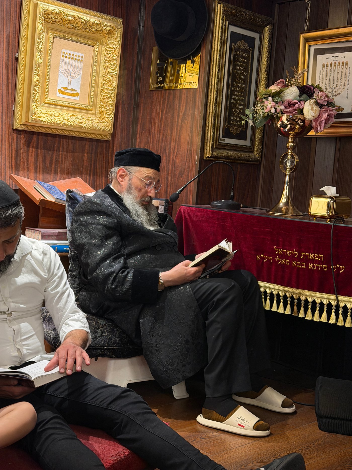 תשעה באב אצל הגר"ש בוסו