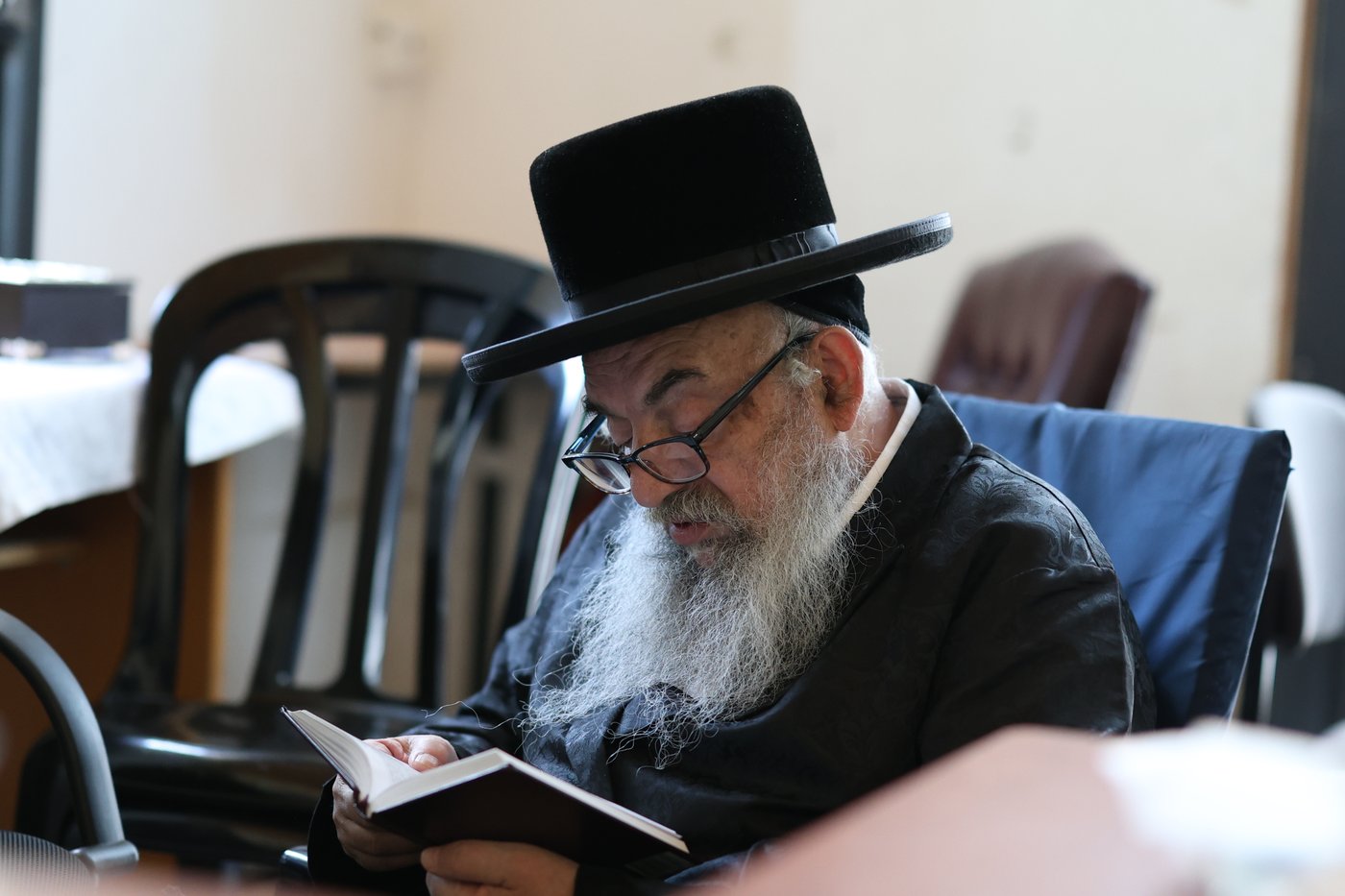 תשעה באב אצל האדמו"ר מלעלוב בצפת