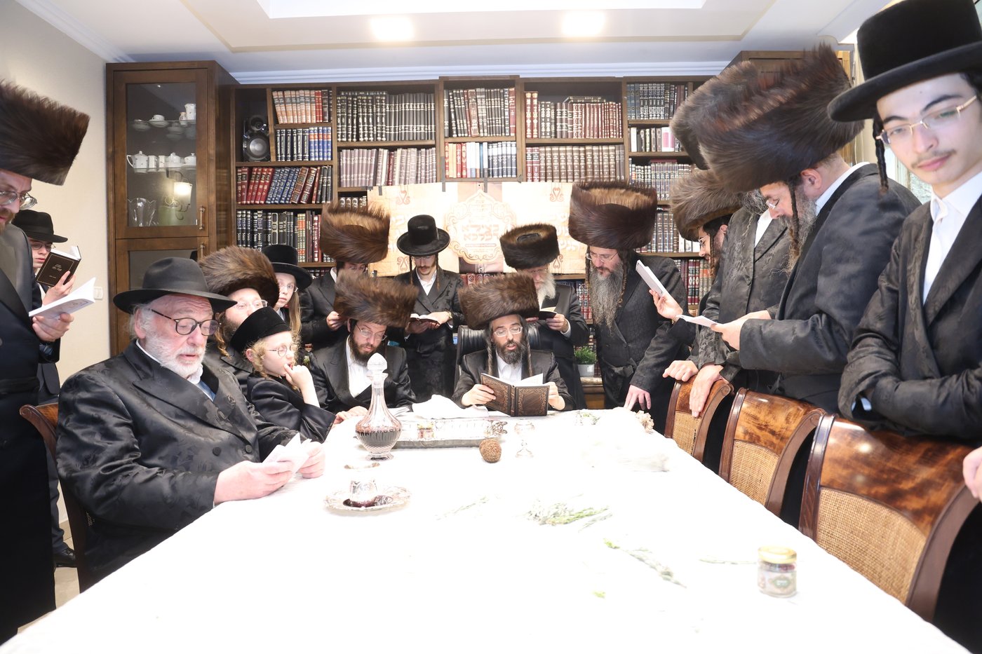 האדמו"ר מזוועהיל בשבת בכותל המערבי
