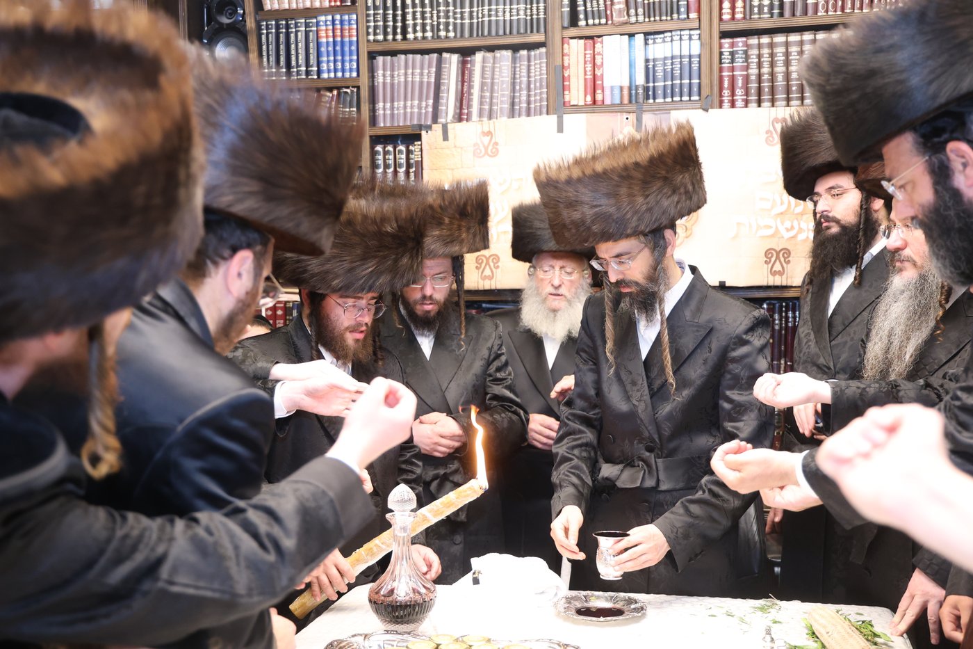 האדמו"ר מזוועהיל בשבת בכותל המערבי