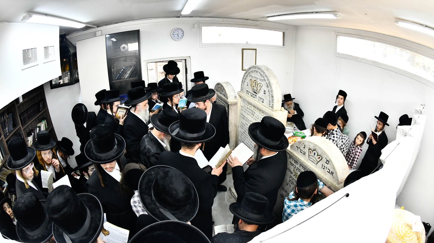 תשעה באב בחצה"ק מאקאווא