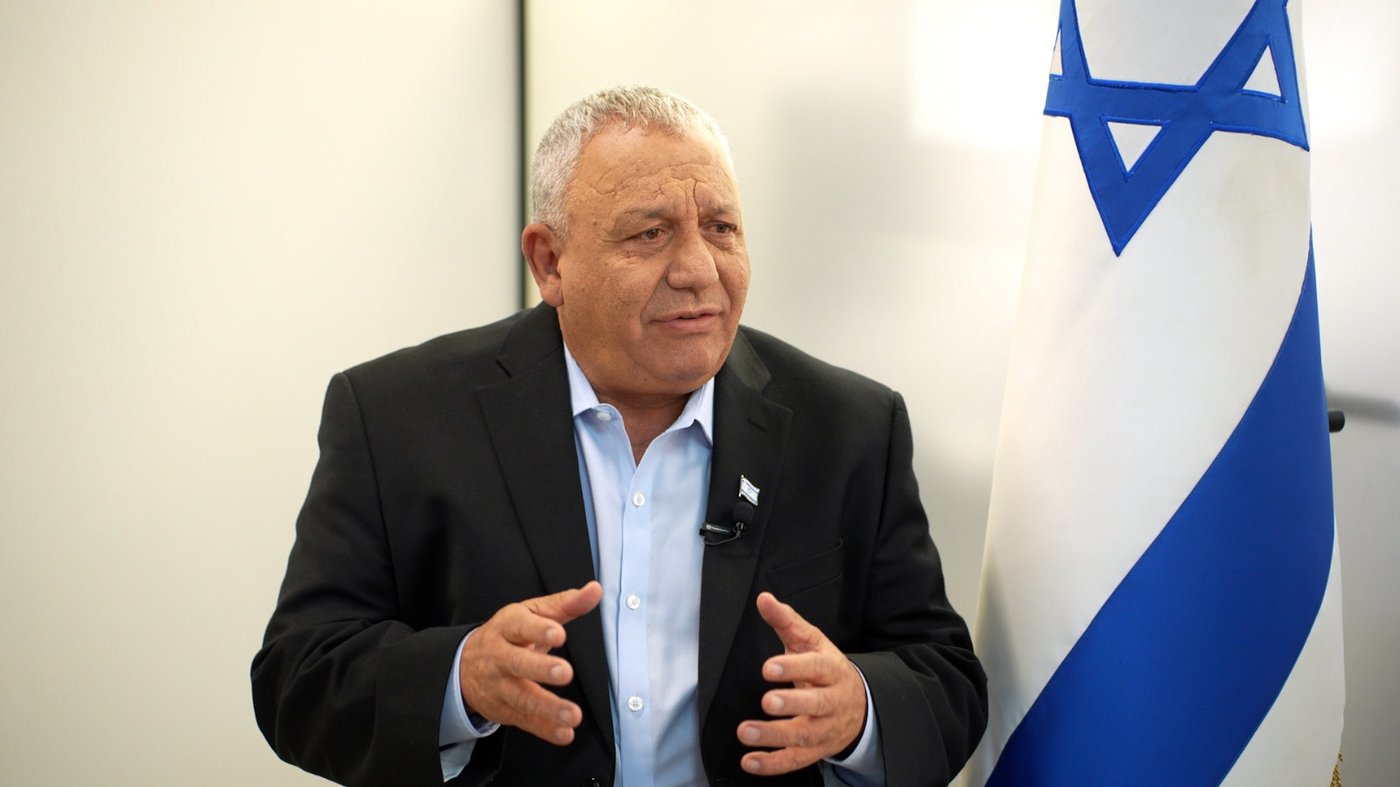 יו"ר 'ישר!' גדי איזנקוט בריאיון ל'כיכר השבת'