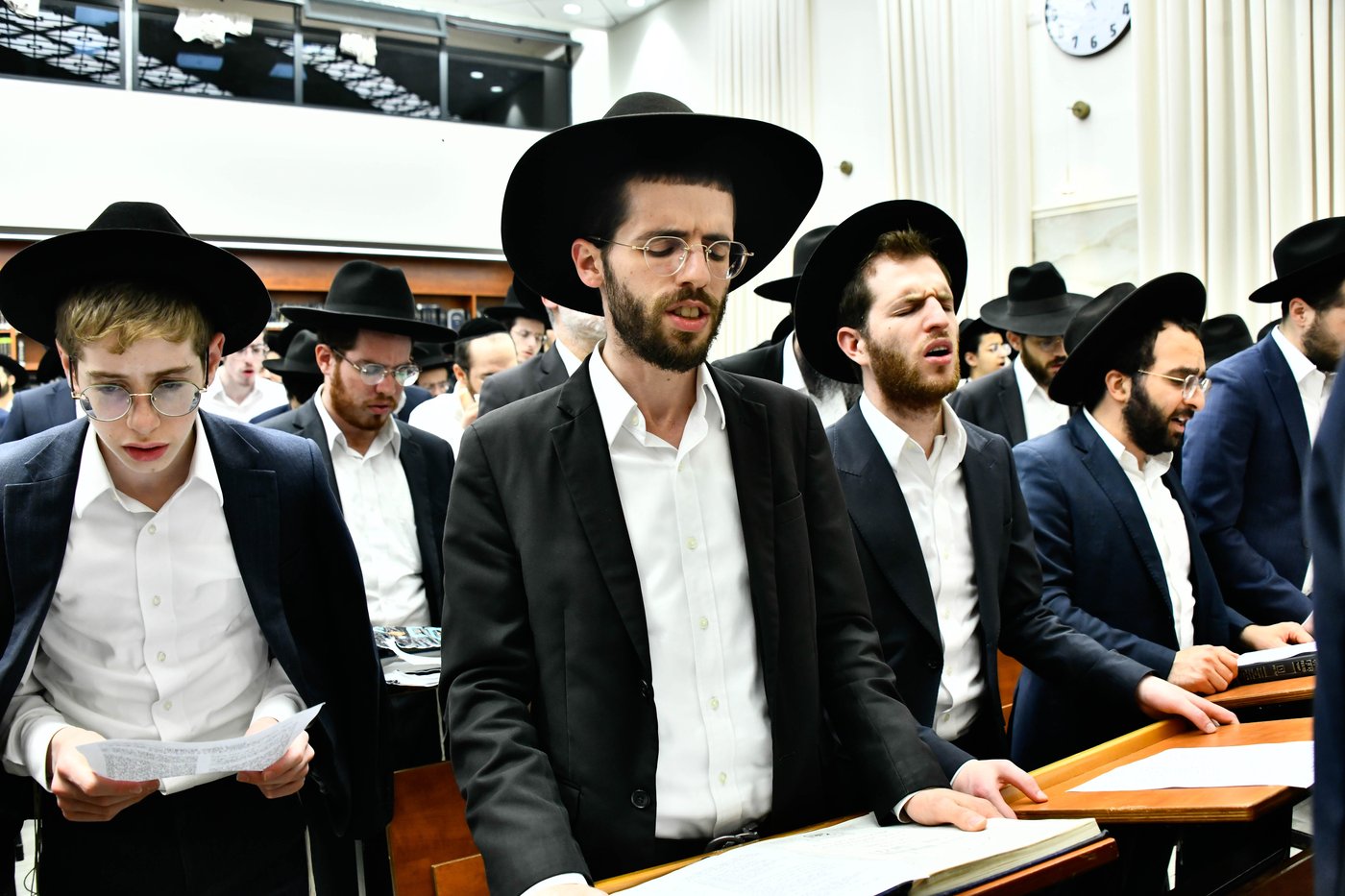 עצרת תפילה בבית השם